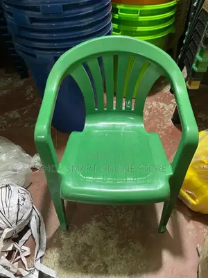 Indoor/Outdoor Plastic Chairs Plastic Chairs