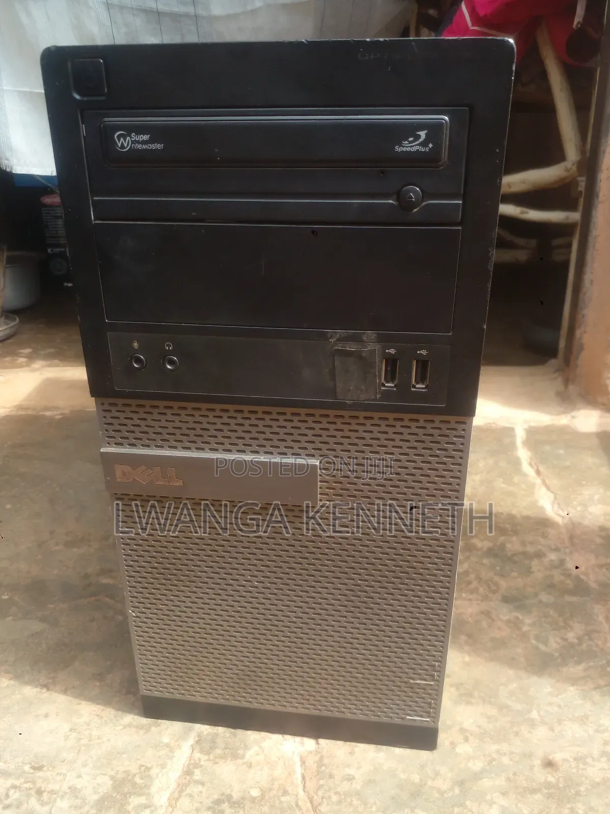 Desktop Computer Dell OptiPlex 390 4GB Intel Core i5 HDD 256GB