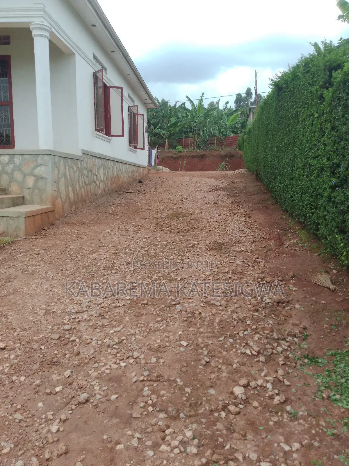 3bdrm House in Private Owned, Ssisa for sale