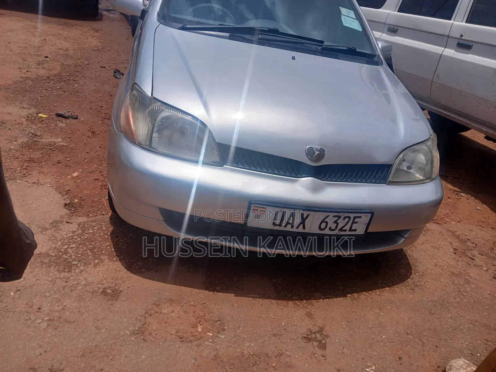 Toyota Platz 2003 Silver