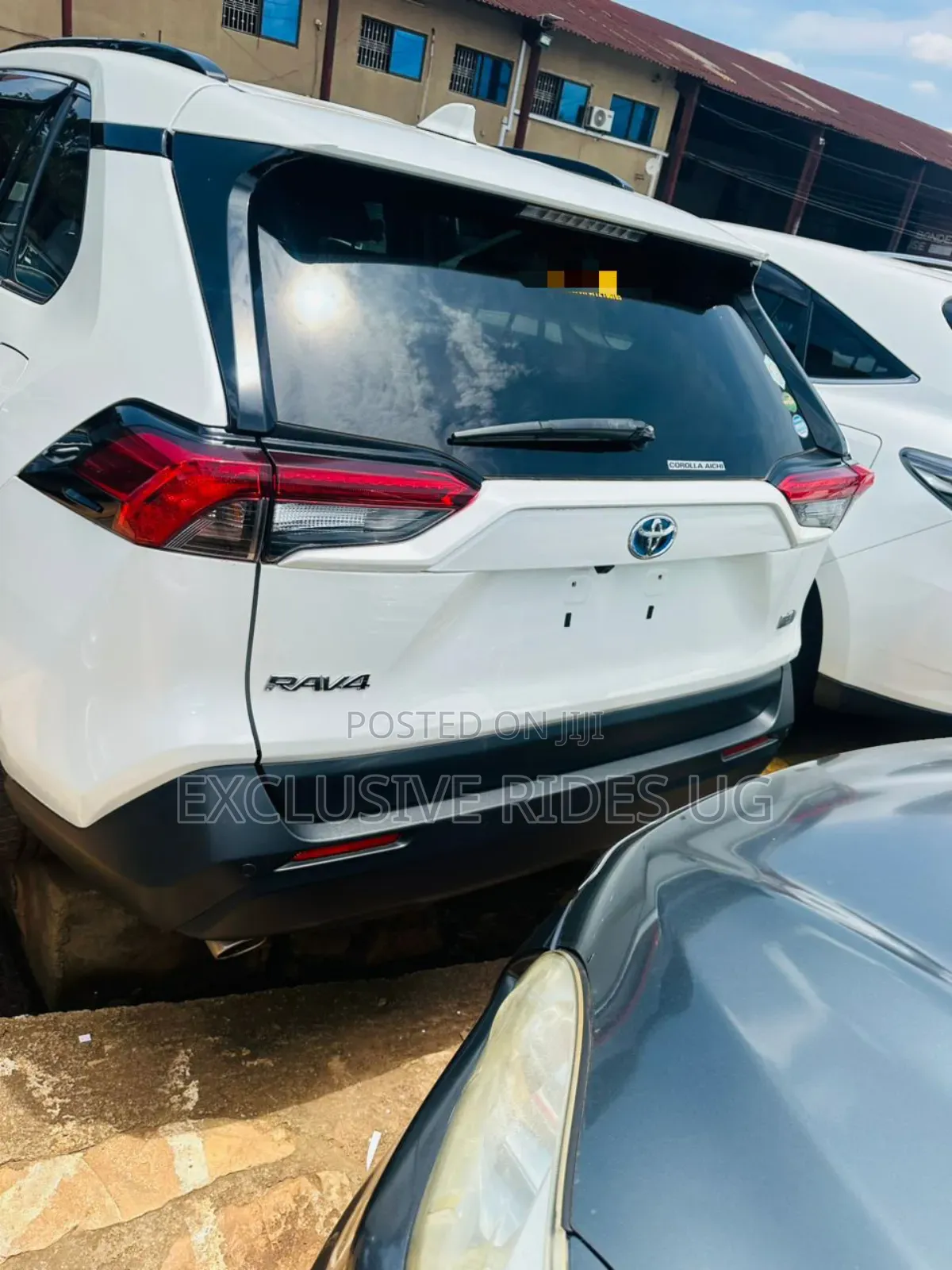 Toyota RAV4 Limited AWD 2020 White