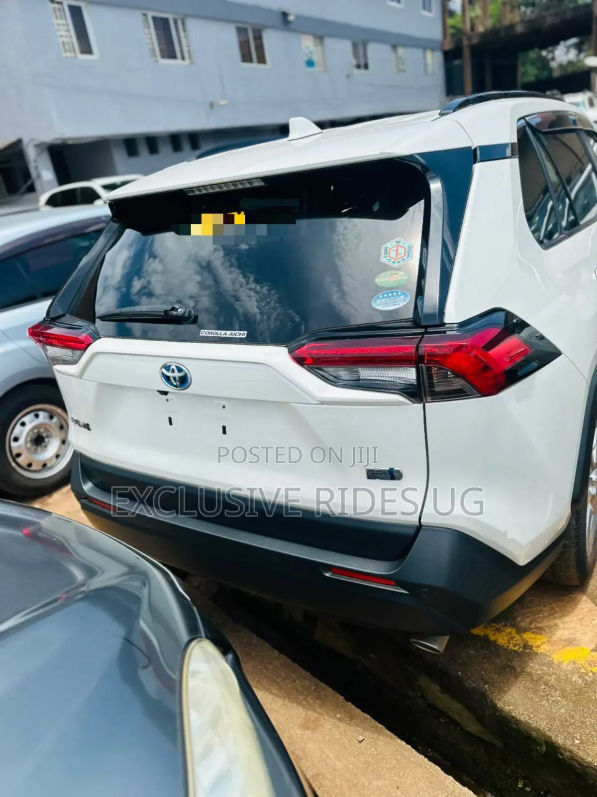 Toyota RAV4 Limited AWD 2020 White