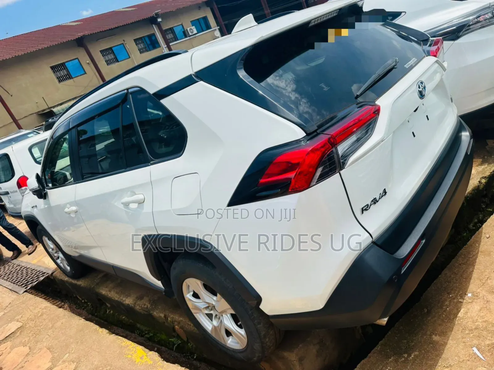 Toyota RAV4 Limited AWD 2020 White