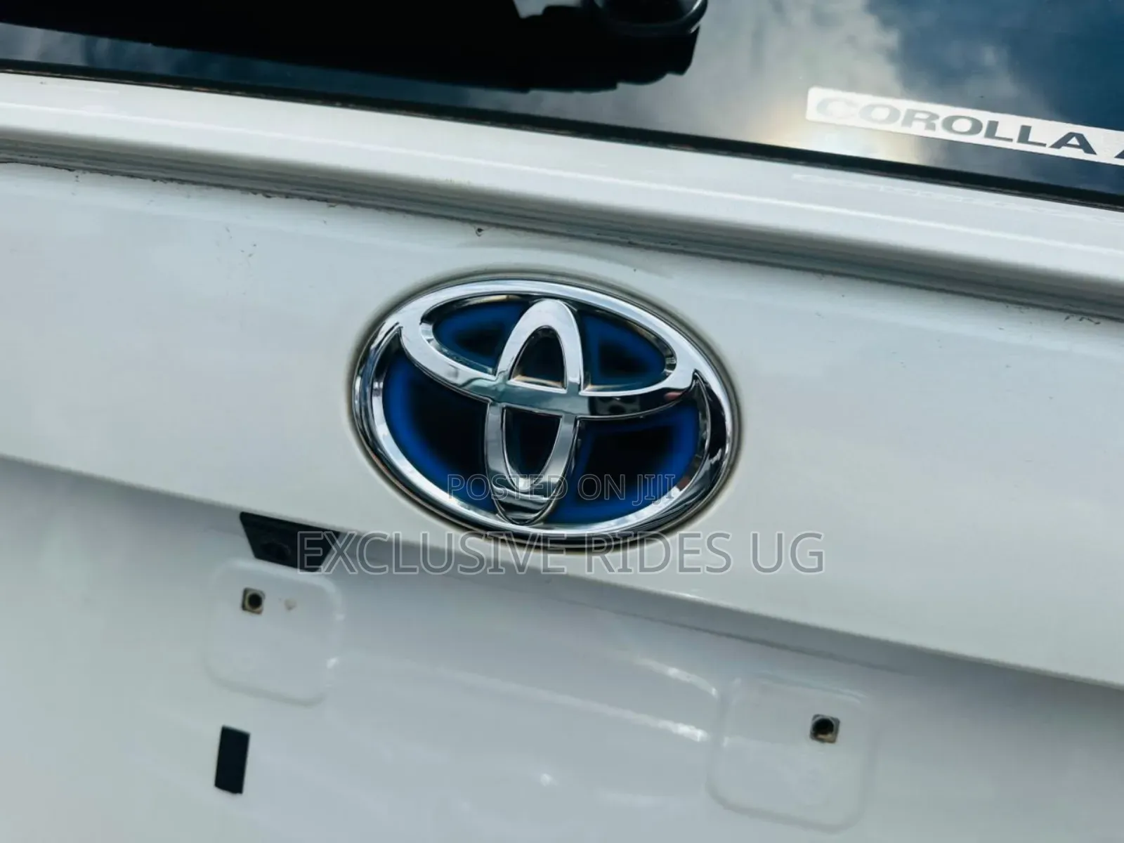 Toyota RAV4 Limited AWD 2020 White