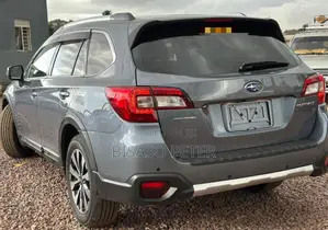 Subaru Outback 2.5i Premium AWD 2016 Gray
