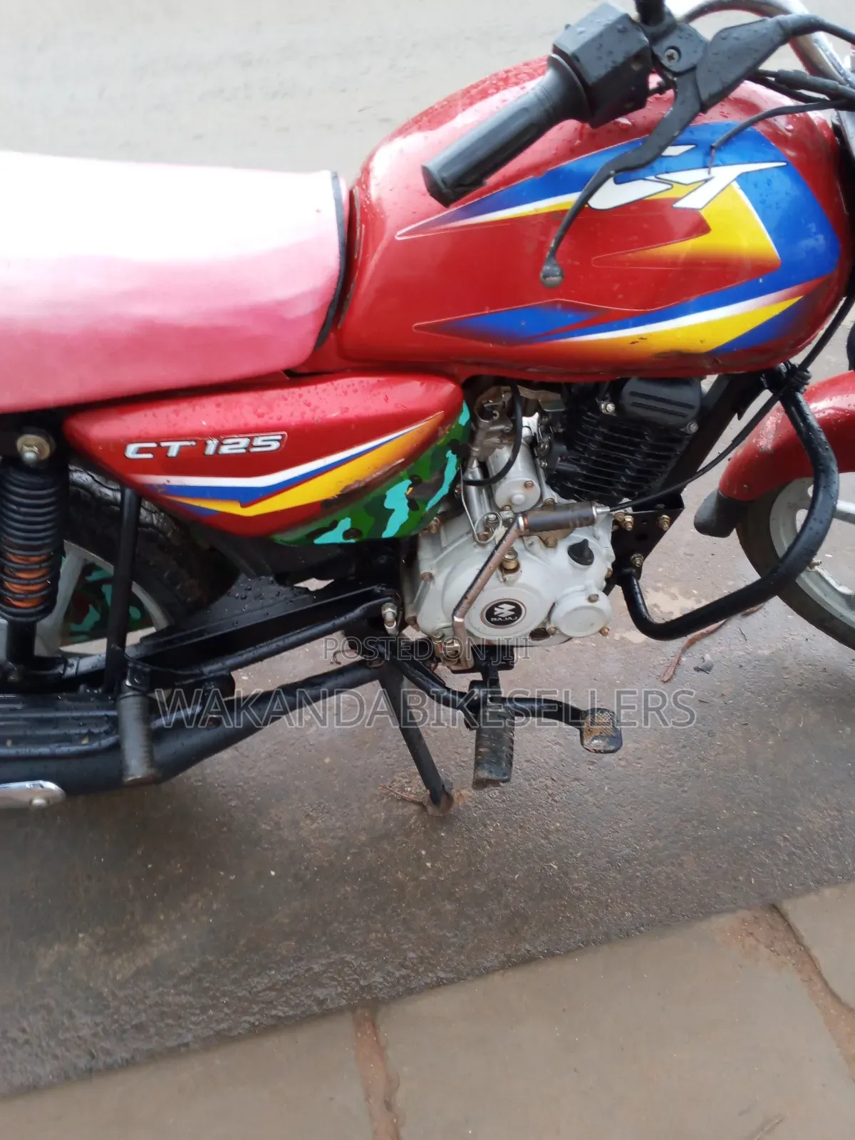 Bajaj Boxer 125 2022 Red