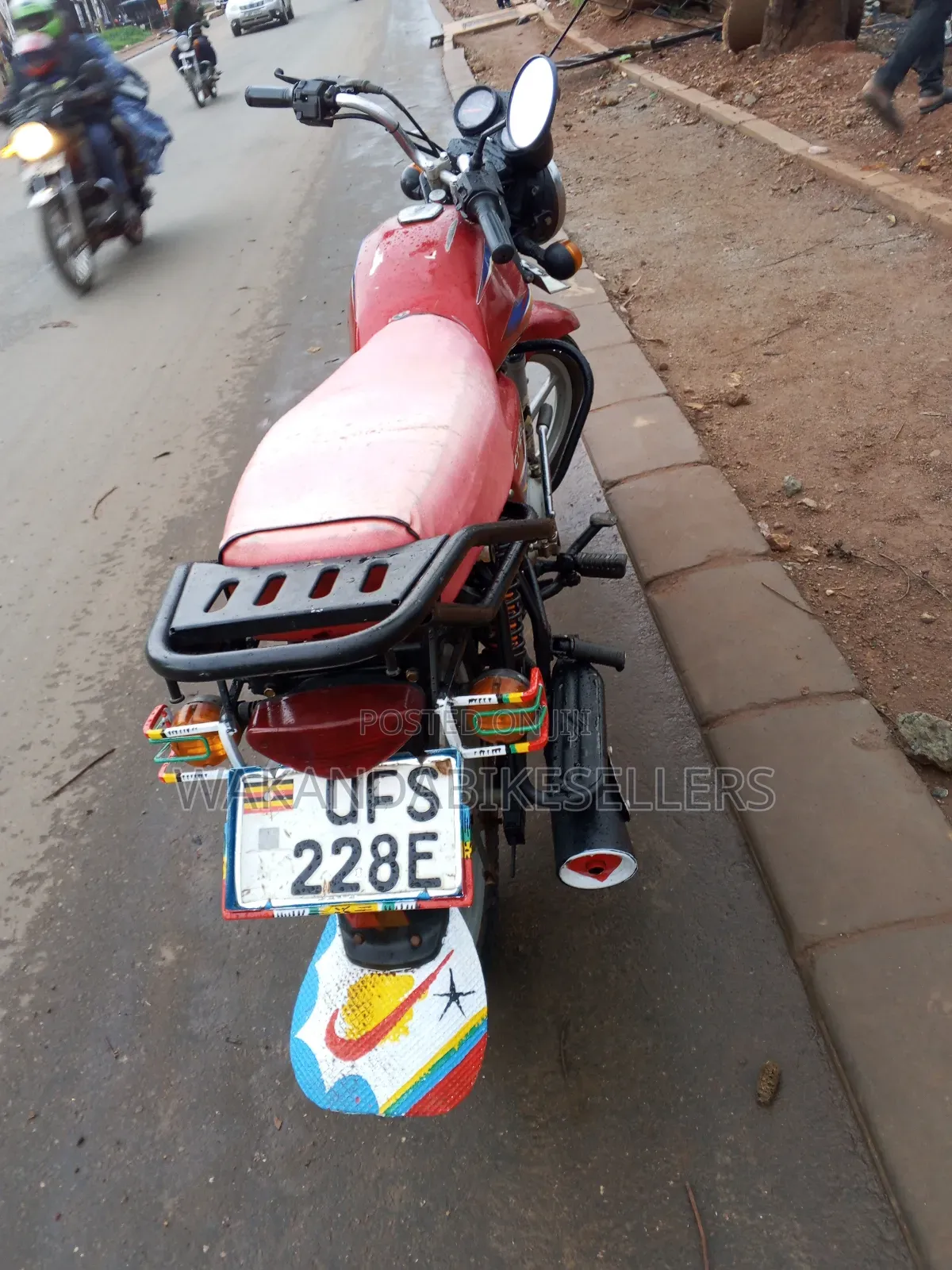 Bajaj Boxer 125 2022 Red