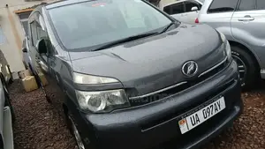 Toyota Voxy 2010 Gray