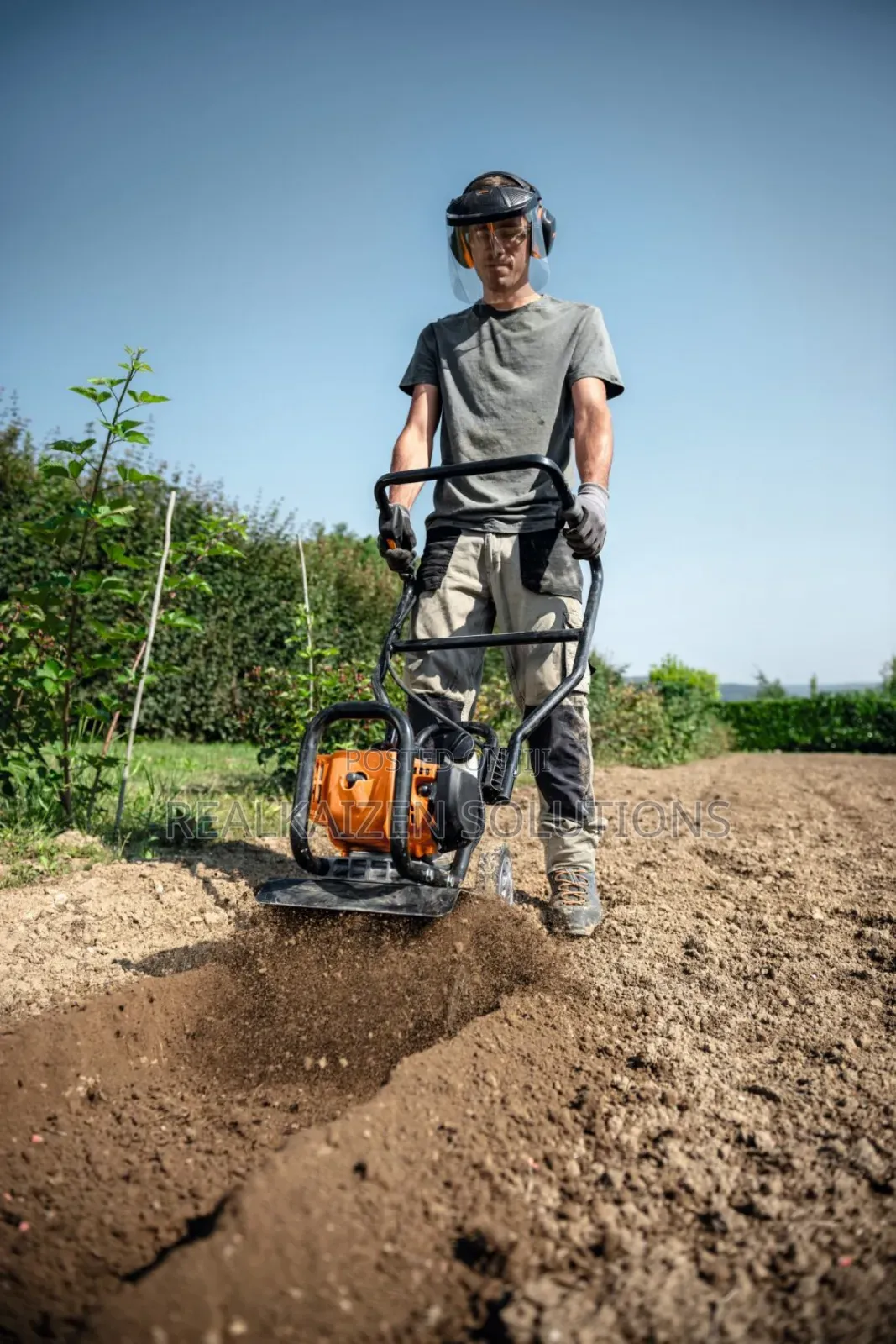 German Stihl Petrol Powered Tiller| Weeder| Cultivator|Rotavator