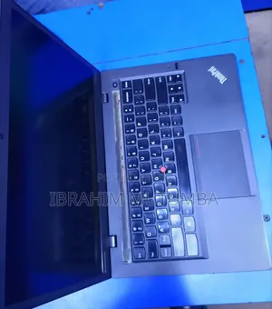 Laptop Lenovo ThinkPad X1 Carbon 8GB Intel Core I5 HDD+SSD 500GB