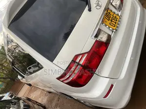Toyota Alphard 2006 White