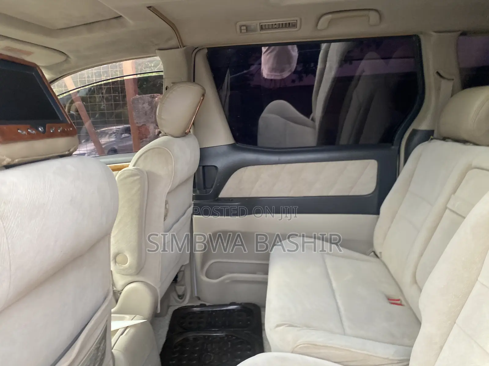 Toyota Alphard 2006 White