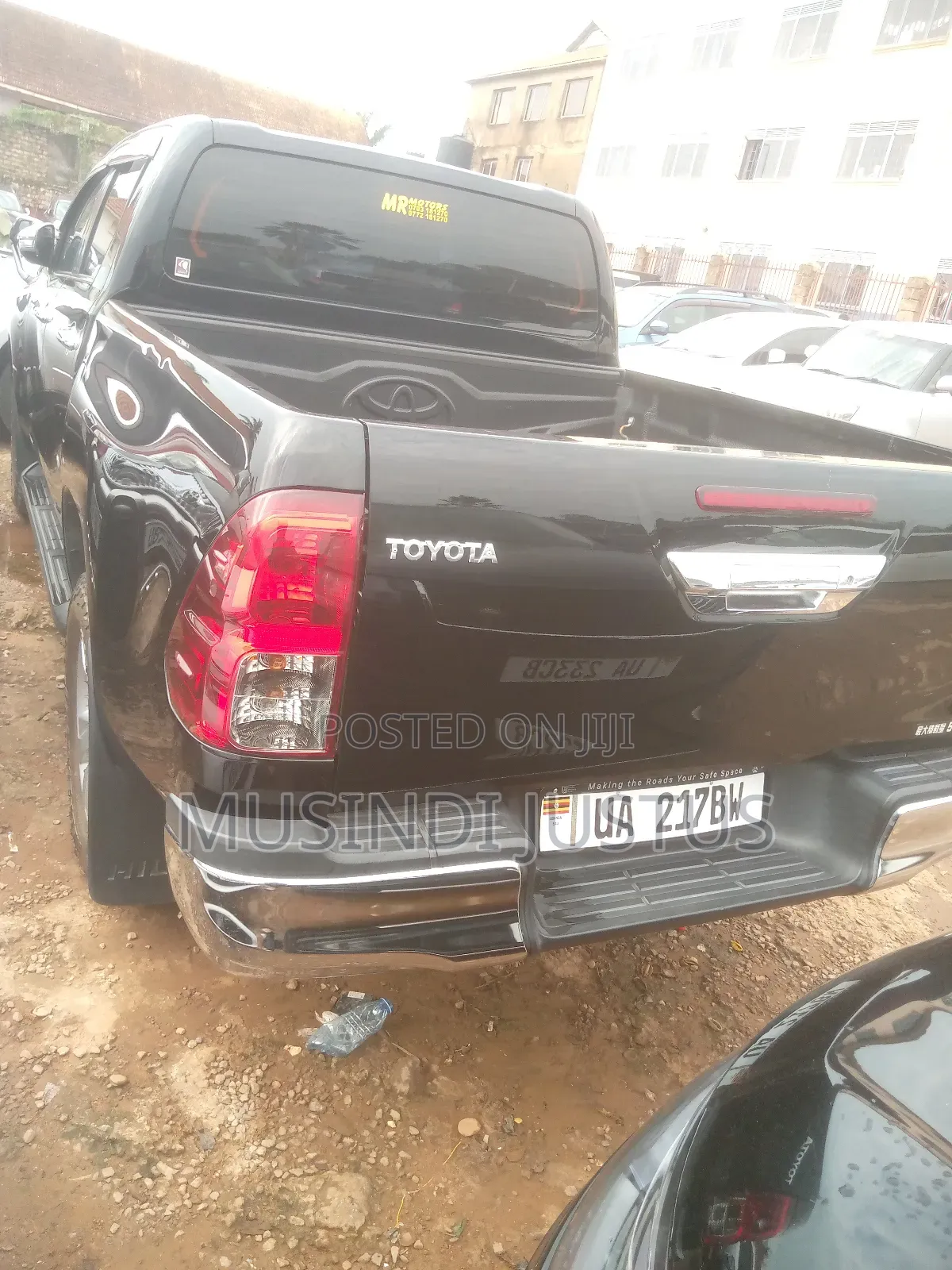 Toyota Hilux 2019 Black
