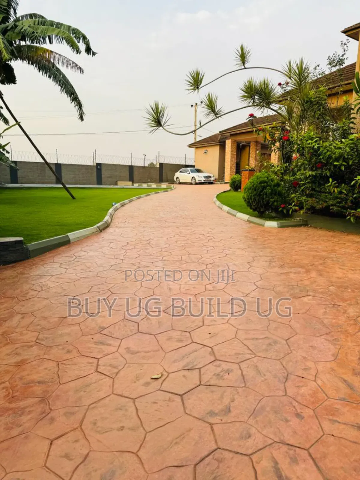 6bdrm Mansion in Kira Kampala, Central Division for sale