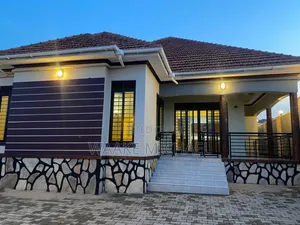 3bdrm House in Nsasa Estate, Kira for sale