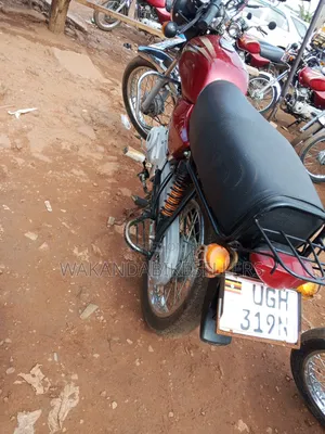 Bajaj Boxer 100 2024 Red