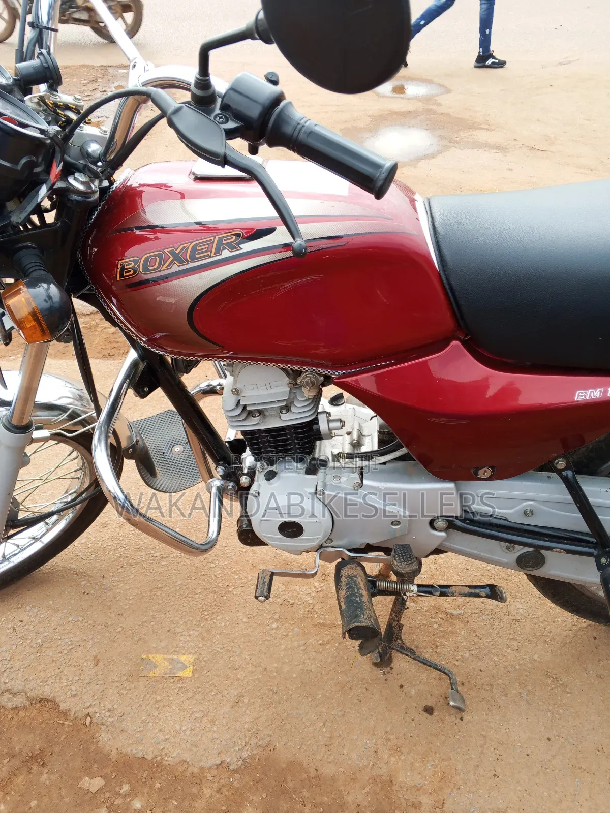 Bajaj Boxer 100 2024 Red