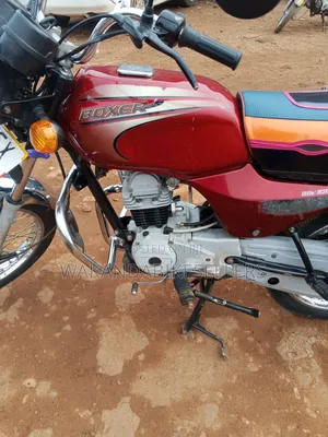 Bajaj Boxer 100 2023 Red