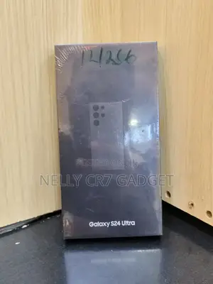 New Samsung Galaxy S24 Ultra 256 GB Black