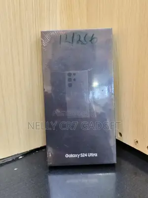 New Samsung Galaxy S24 Ultra 256 GB Black