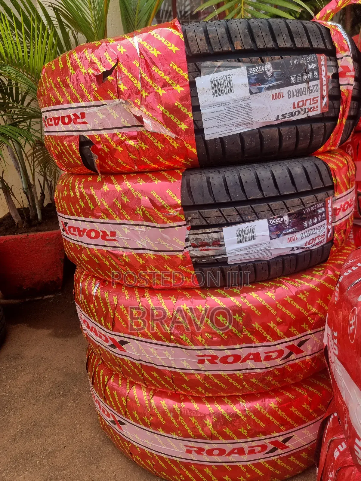225/60r18 Roadx