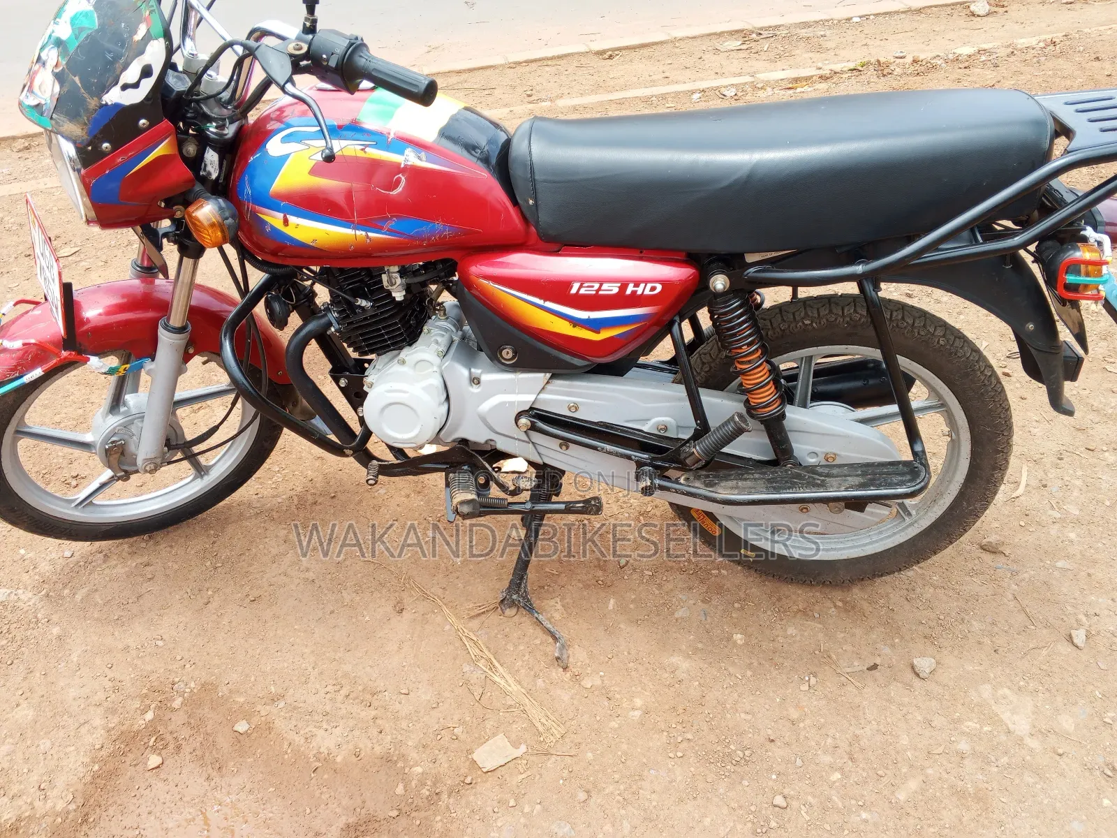 Bajaj Boxer 125 2023 Red