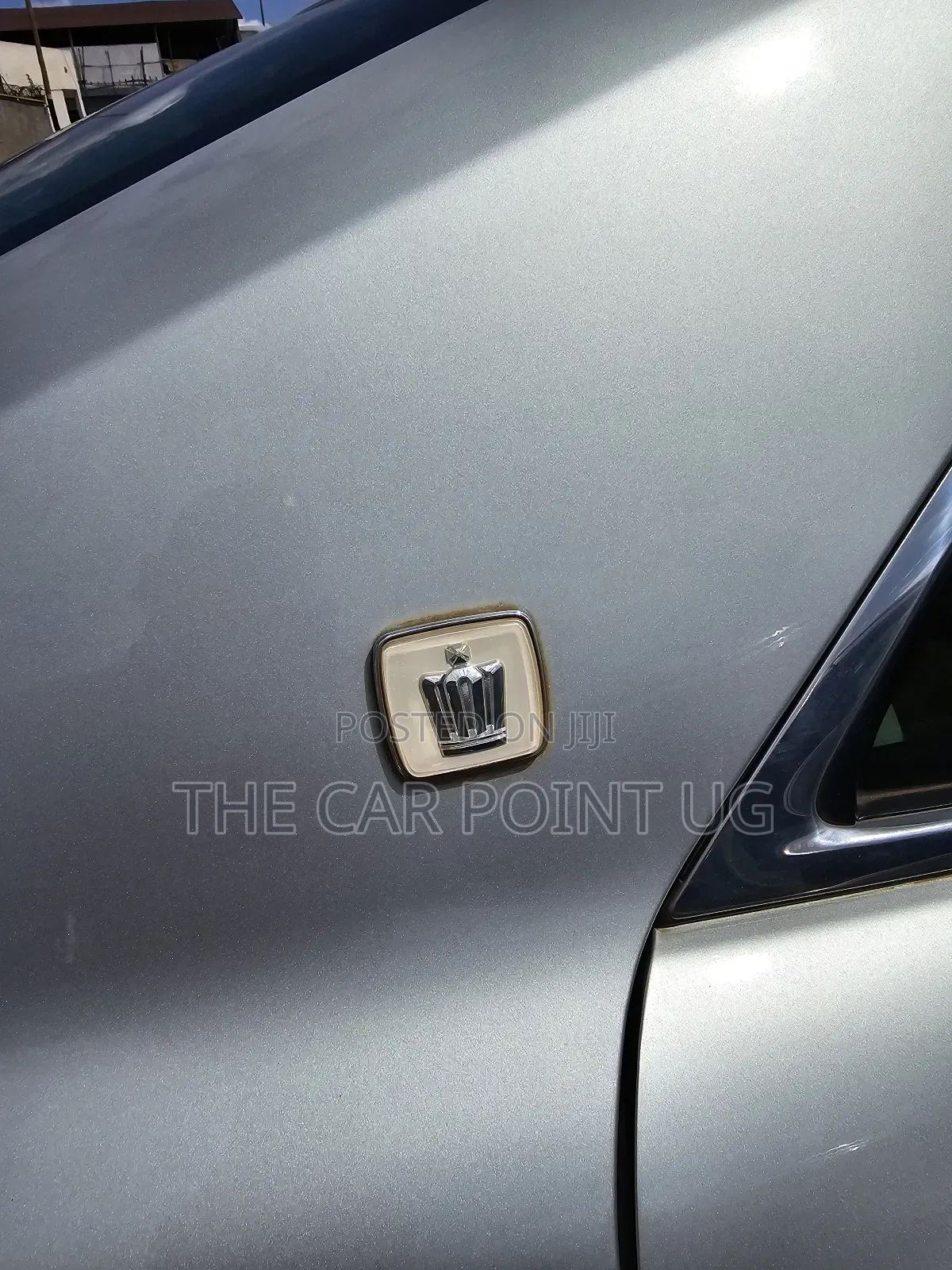 Toyota Crown 2015 Gold
