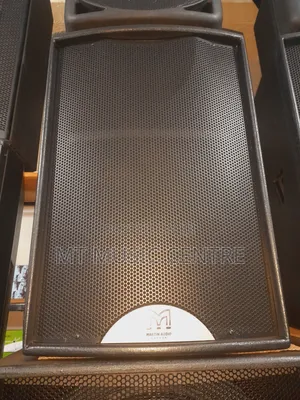 15 Martin Audio London Top Speaker