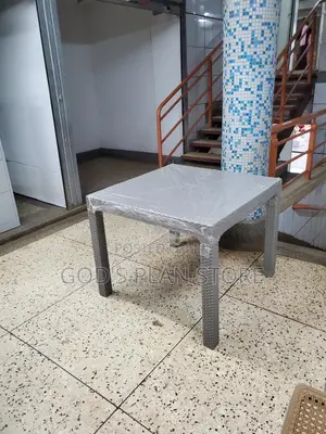 Imported 90cm×90cm Plastic Table