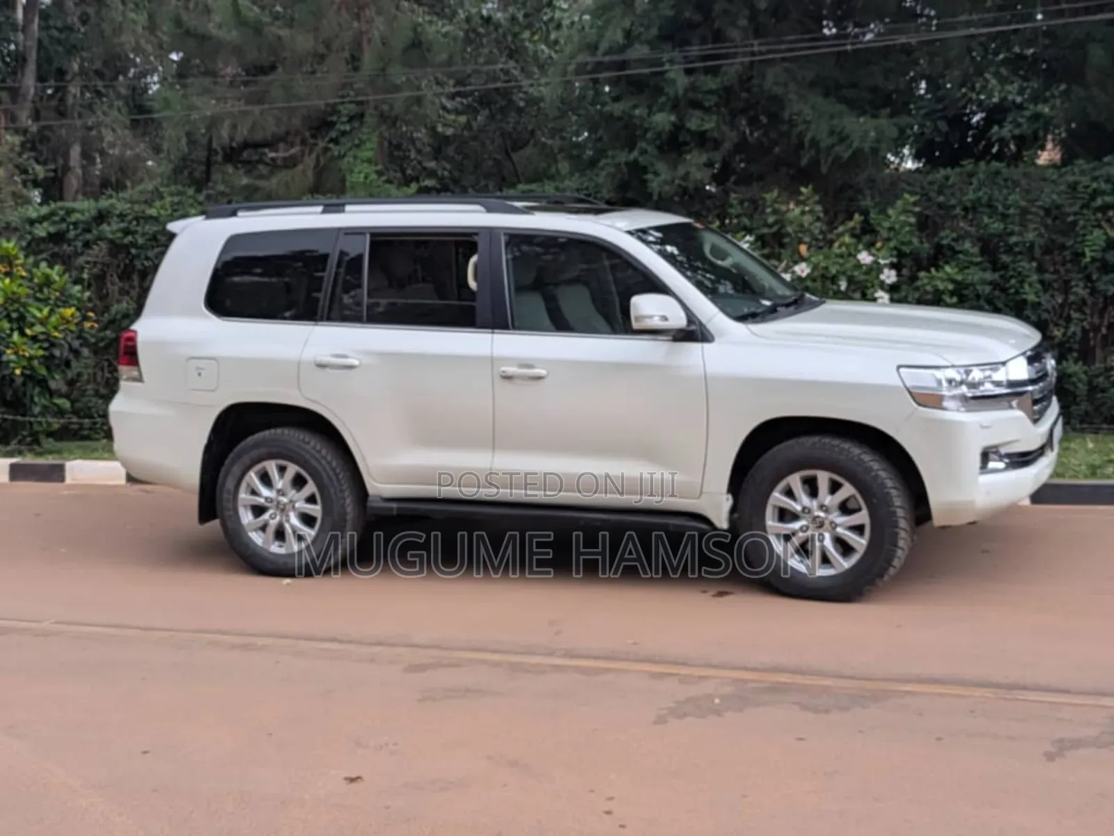 Toyota Land Cruiser 4.5 V8 GXR 2018 White