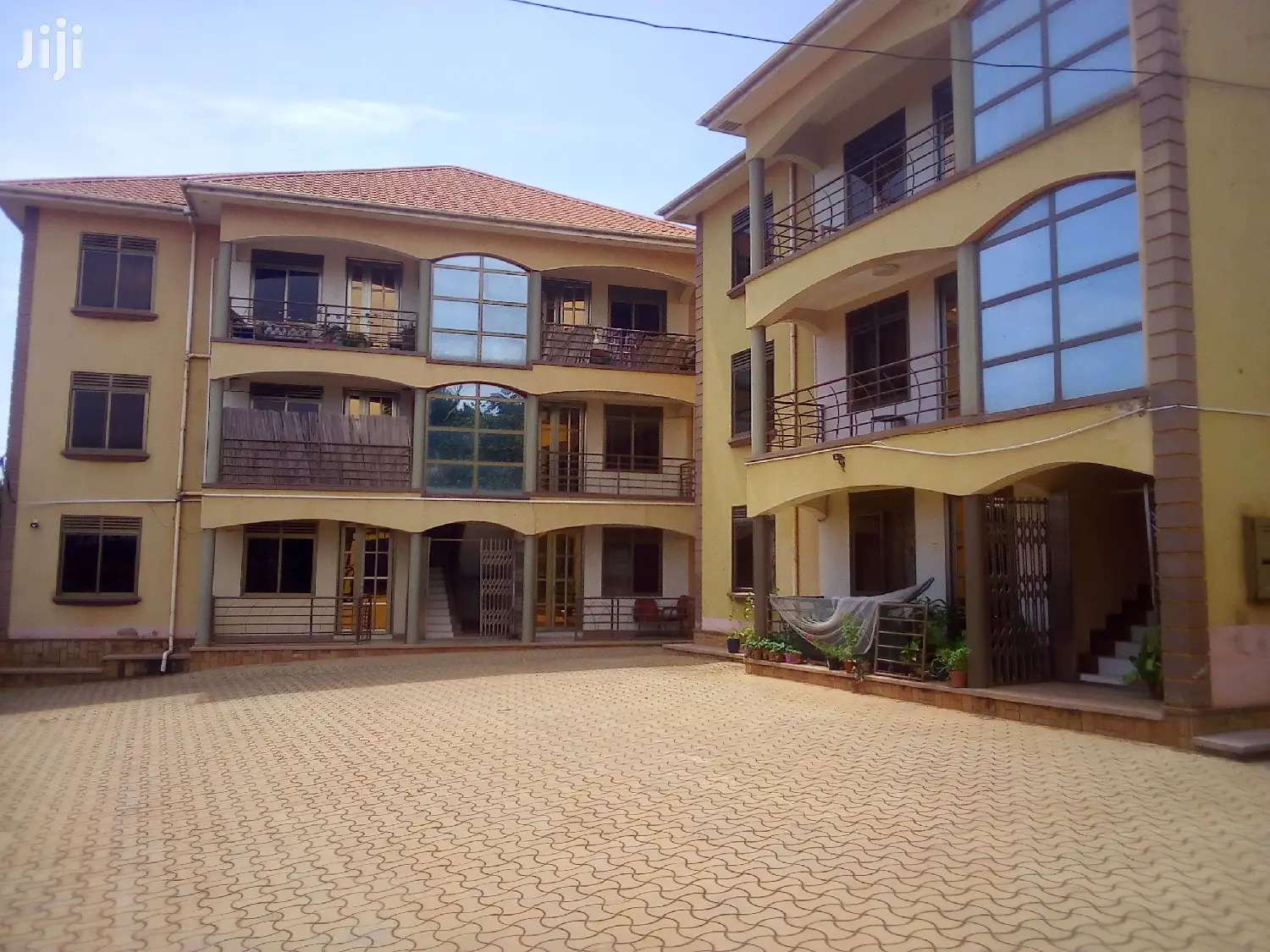 Three Storeyed Building For Rent