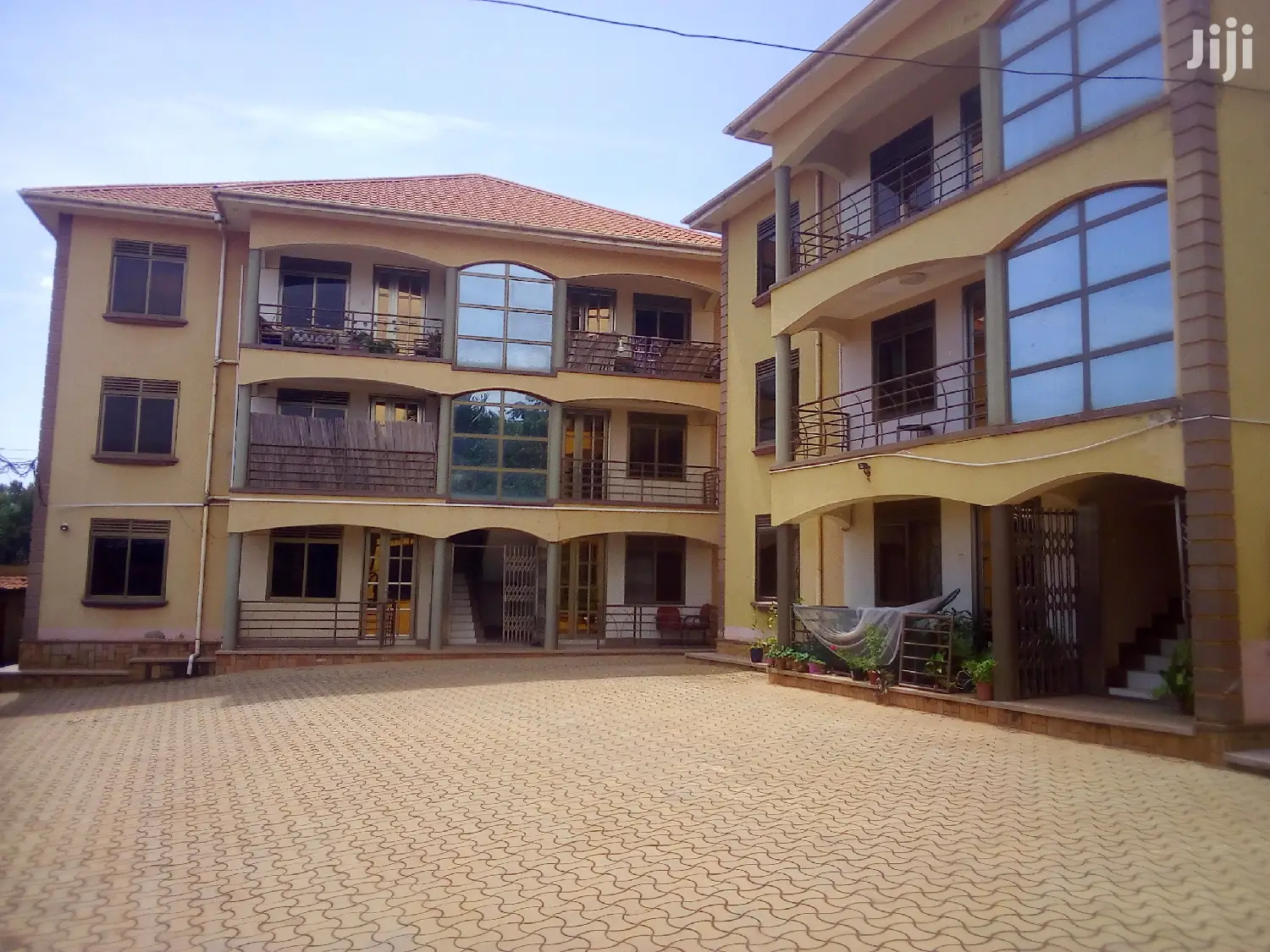 Three Storeyed Building For Rent
