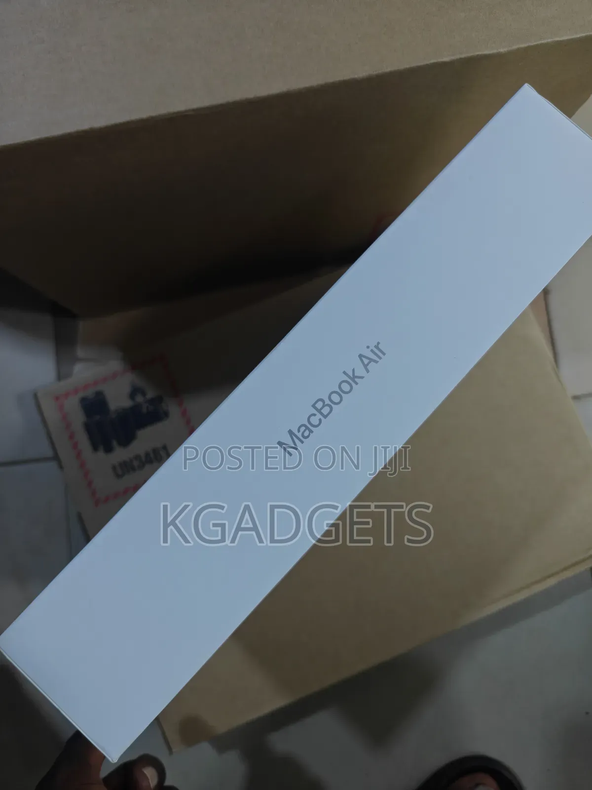 New Laptop Apple MacBook Air 2023 M2 16GB Intel Core M2 SSD 256GB