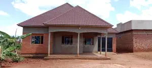 3bdrm House in Trading Center, Mayuge for sale