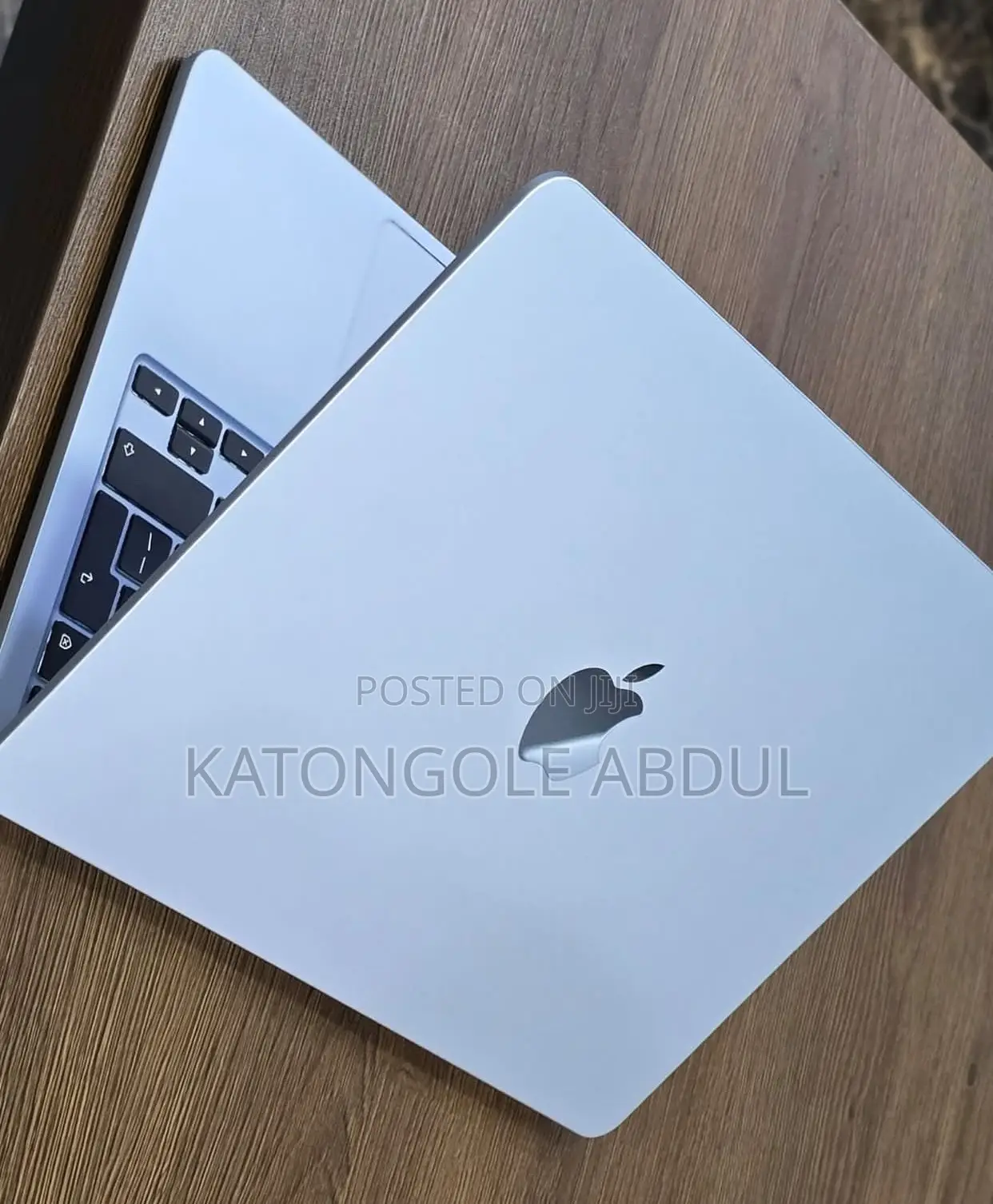 New Laptop Apple MacBook Air 2025 M4 13-inch 16GB Apple M4 SSD 512GB
