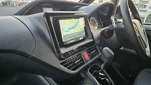 Toyota Noah 2.0 FWD (8 Seater) 2019 Silver