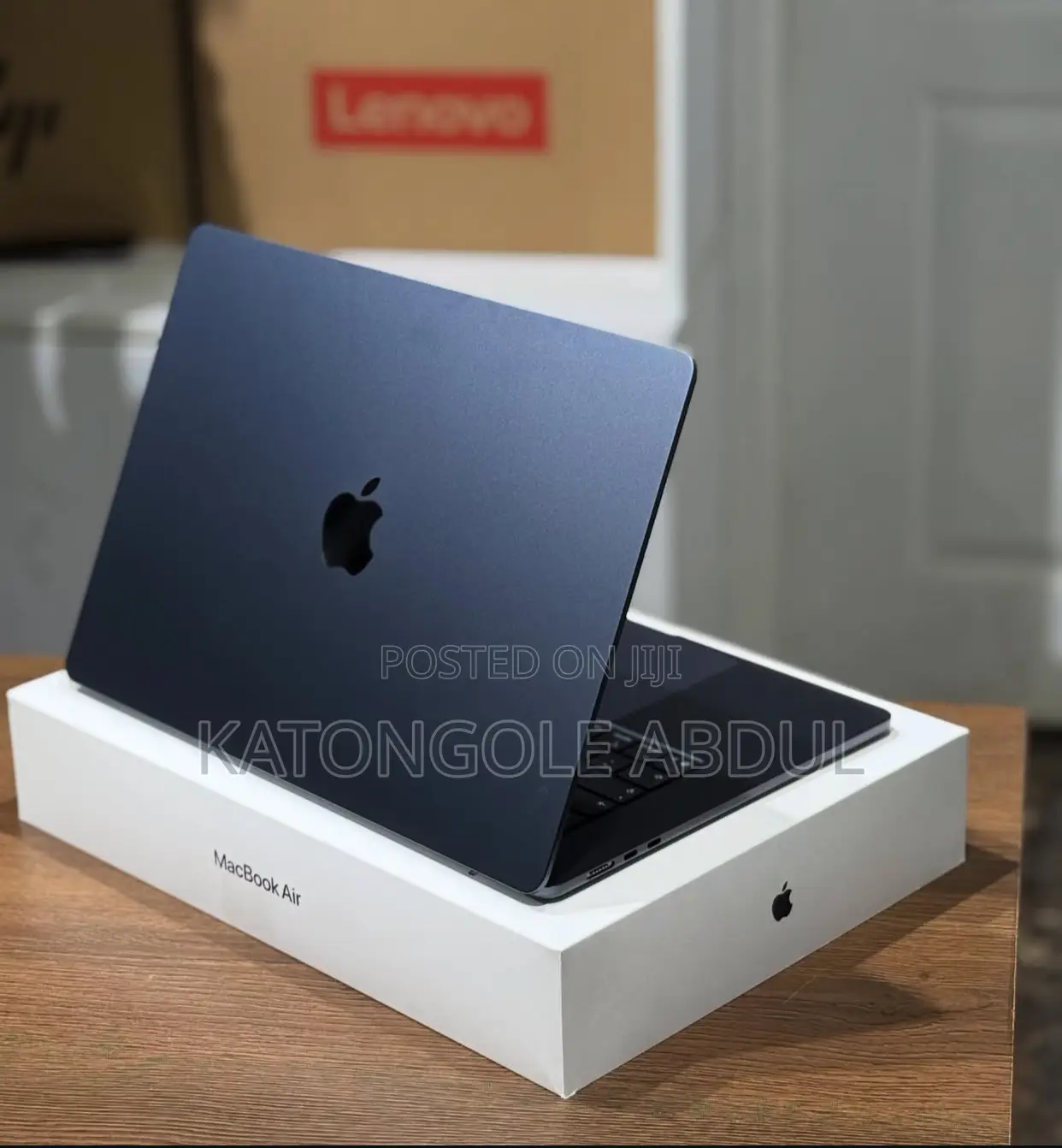 New Laptop Apple MacBook Air 2025 M4 15-inch 16GB Apple M4 SSD 512GB