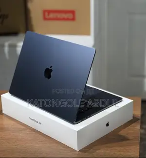 New Laptop Apple MacBook Air 2025 M4 15-inch 16GB Apple M4 SSD 512GB