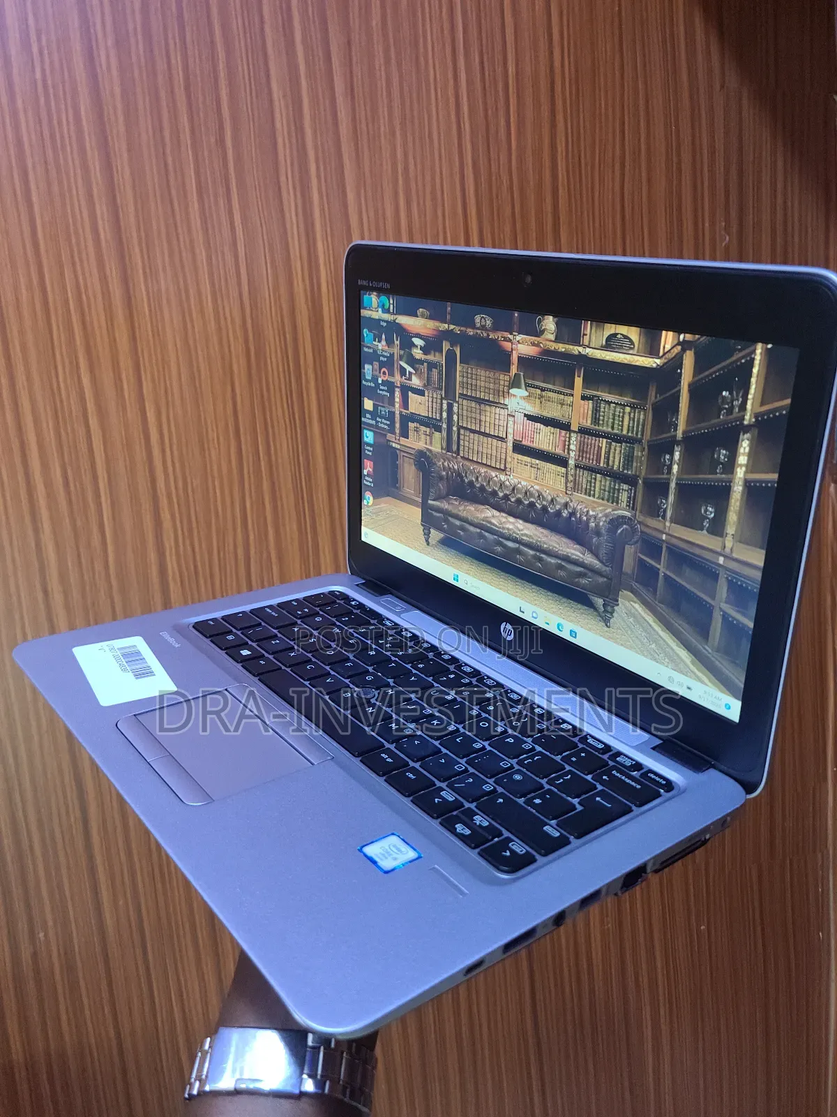 New Laptop HP EliteBook 820 G3 8GB Intel Core I5 SSD 256GB