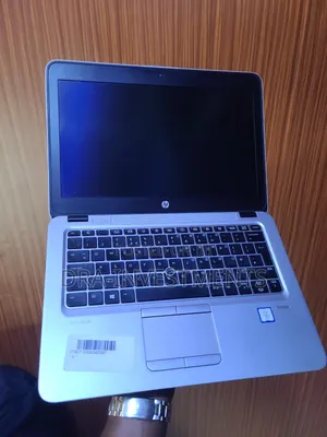 New Laptop HP EliteBook 820 G3 8GB Intel Core I7 SSD 256GB
