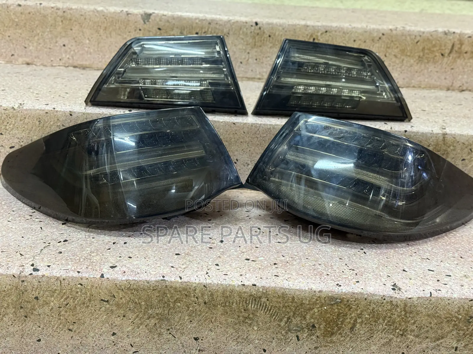 Mark X 2010 - 2012 Aftermarket Rearlamps