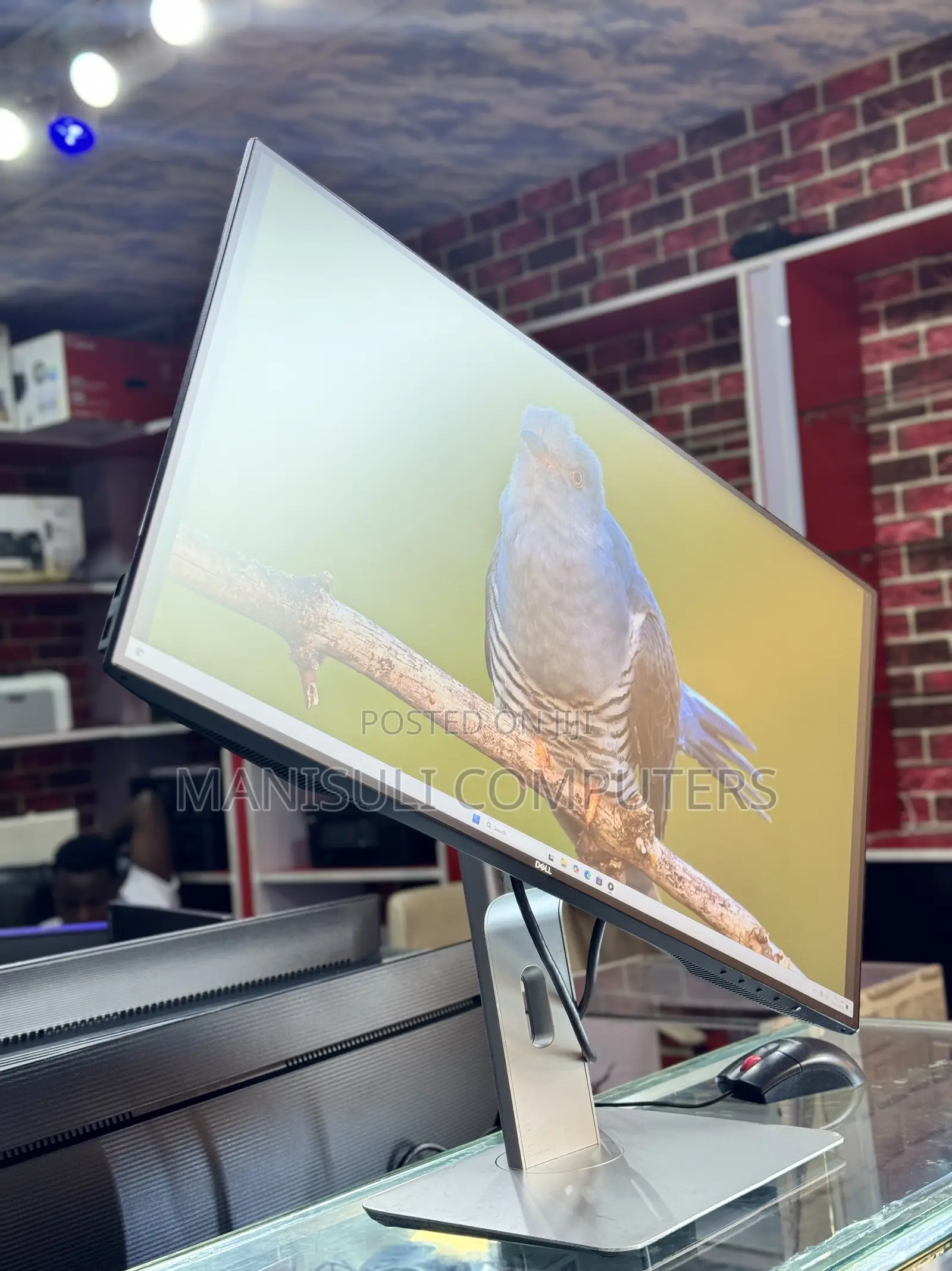Dell Monitor 27 Inch Screen Ips Full Screen Display Usb 3.0