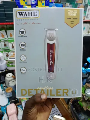Wahl Professional 5-Star Series Cordless Detailer Li Trimmer.