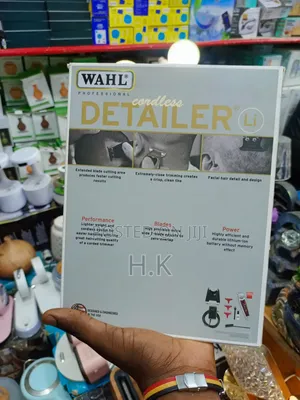 Wahl Professional 5-Star Series Cordless Detailer Li Trimmer.