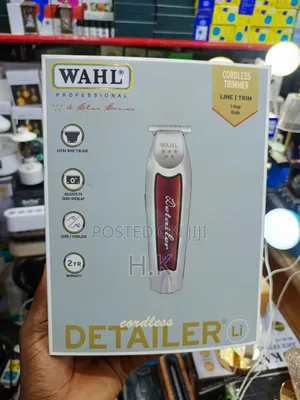 Wahl Professional 5-Star Series Cordless Detailer Li Trimmer.