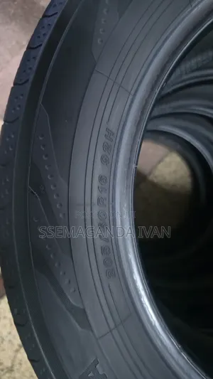 205/60r16 Authentic Yokohama Foreign Used