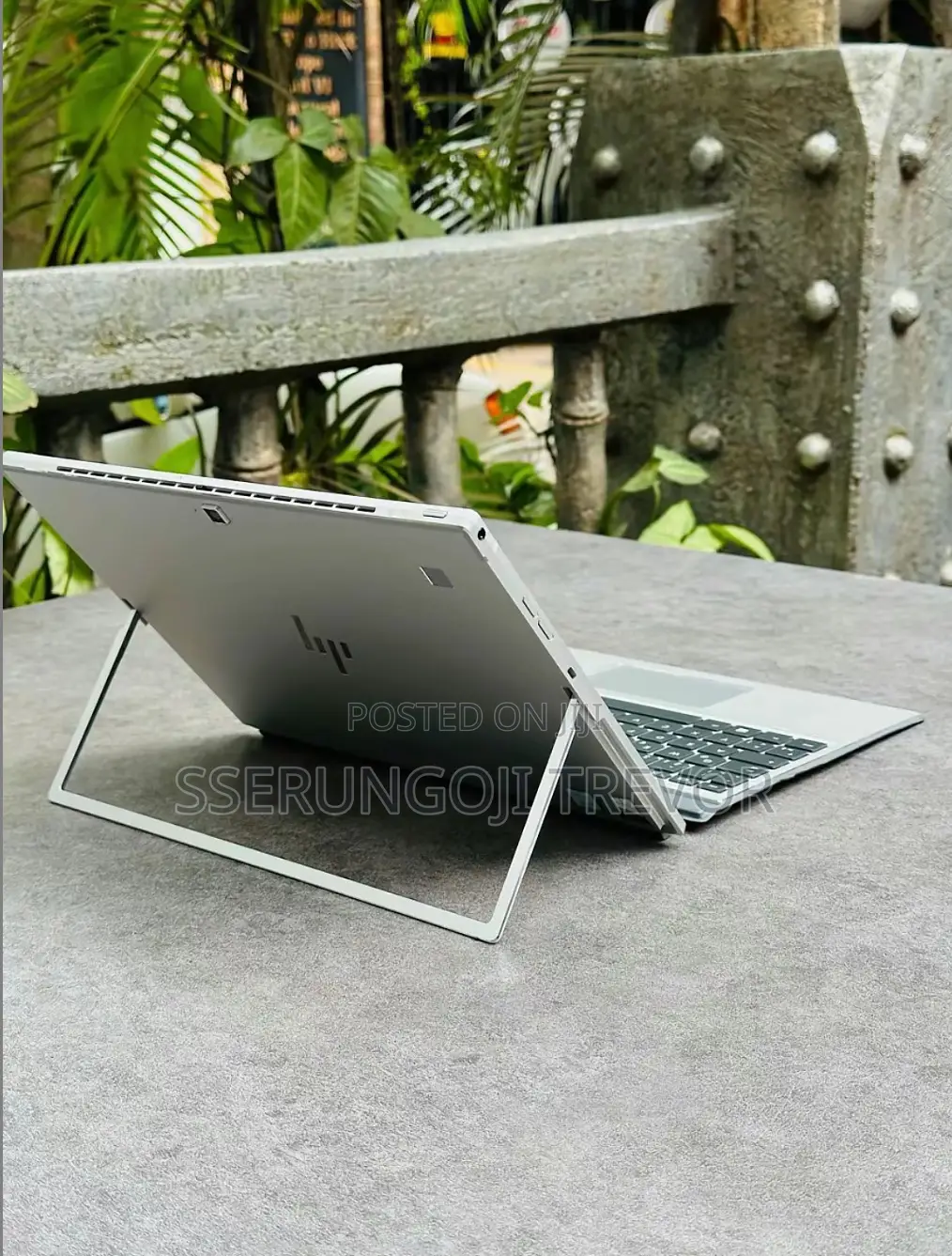 Laptop HP X2 8GB Intel Core i5 SSHD+SSD 512GB