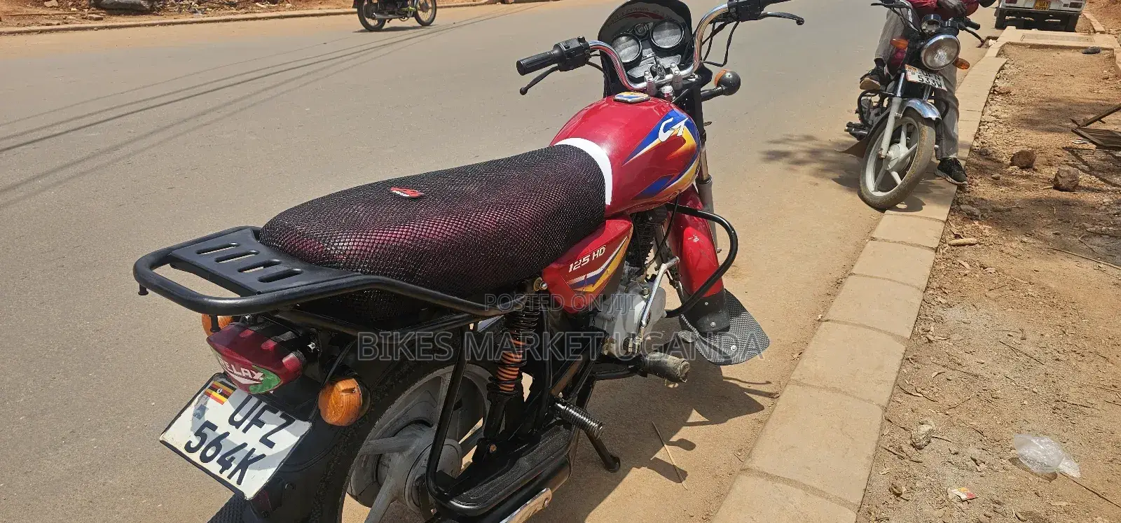 Bajaj Boxer 125 2024 Red