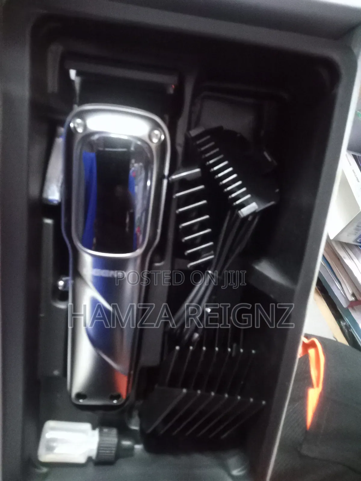 Geemy Gm-8051 Professional Hair Clipper