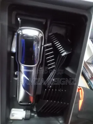 Geemy Gm-8051 Professional Hair Clipper